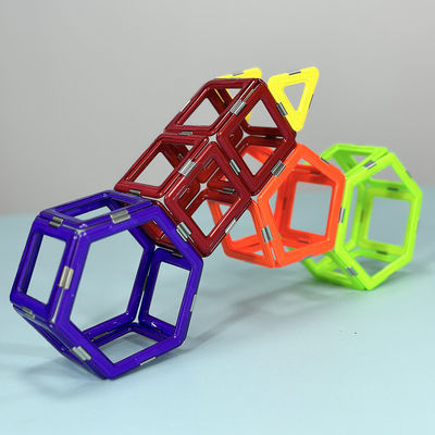comprare Assemblaggio di piastrelle magnetiche Disegno versatile per veicoli di trasporto Tram online manufacture