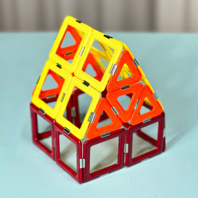 comprare Casa piccola Magnetiche per la costruzione, Piastrelle magnetiche Set di costruzione 3 anni + online manufacture
