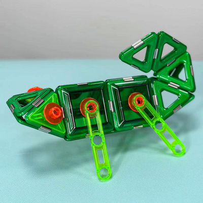 Controllo remoto a forma di cavalletta Piastrelle magnetiche Giocattoli Assemblaggio accessori