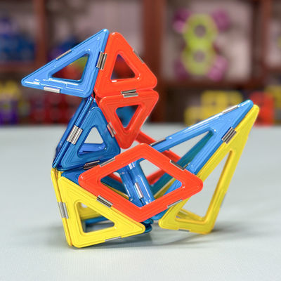 Forme versatili Qianzhihe Piastrelle magnetiche Animali Giocattoli di costruzione magnetici Non tossici